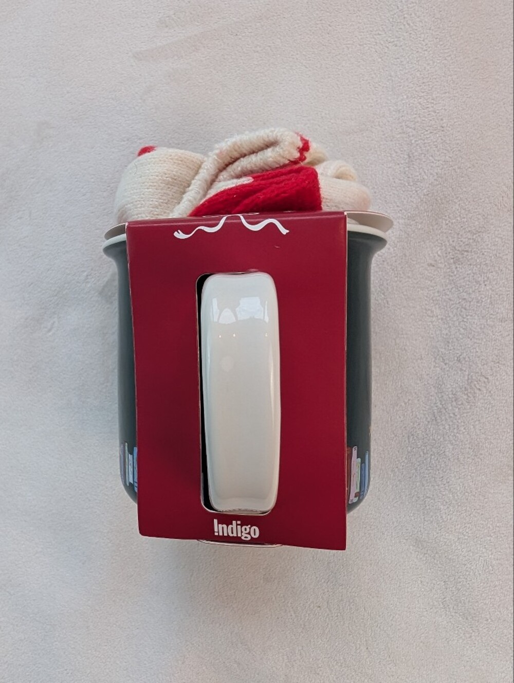 Indigo Christmas Book Lover Mug & Cozy Socks Gift Set NWT - Picture 8 of 10
